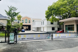 价格首选，康桥精装修办公，拎包入住，主要一个实惠。