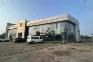 周浦地铁4S店出租，3000平，独门独院