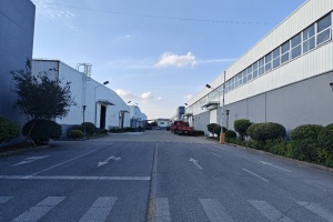 三灶城市工业园，底楼1000平起，园区干净整洁，车辆进出方便