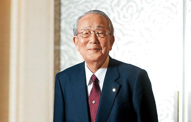 日本著名实业家稻盛和夫去世 终年90岁