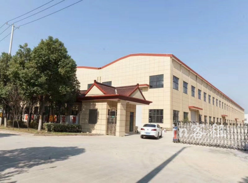柘林11500平米厂房仓库出租，面积可分割，104地块证件齐全