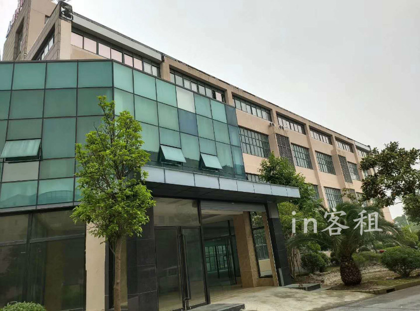 南汇独栋三层4460平厂房仓库出租，可办公注册，面积自由分割业态不限